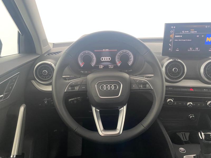 Audi Q2 35 TDI S line