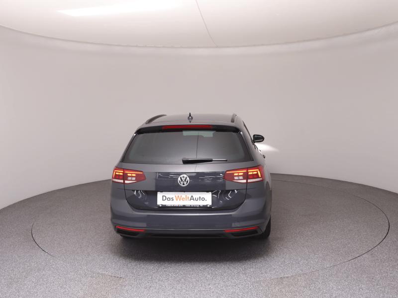 VW Passat Variant Business TDI SCR DSG