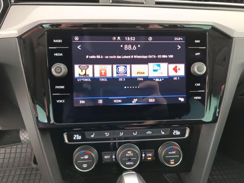 VW Passat Variant Business TDI SCR DSG