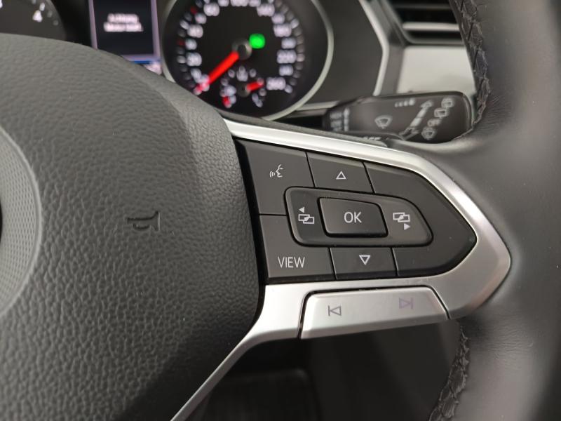 VW Passat Variant Business TDI SCR DSG