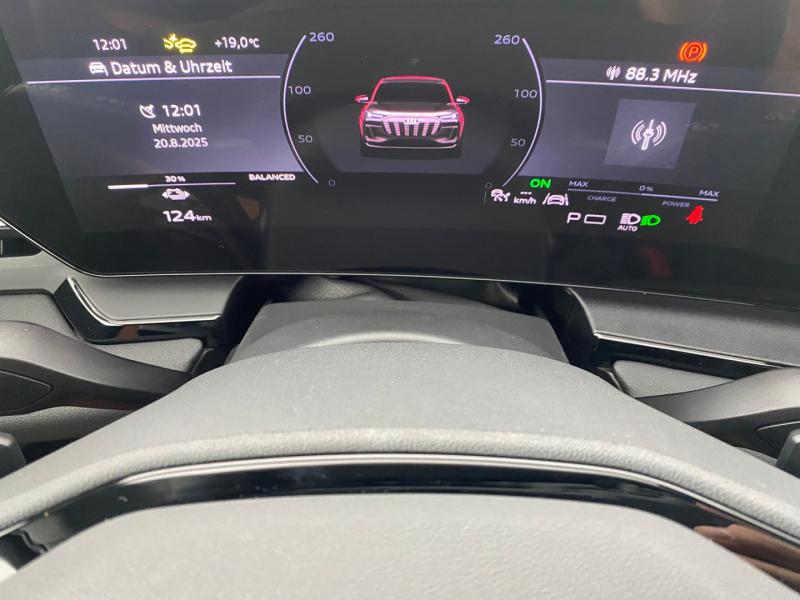 Audi Q6 e-tron quattro