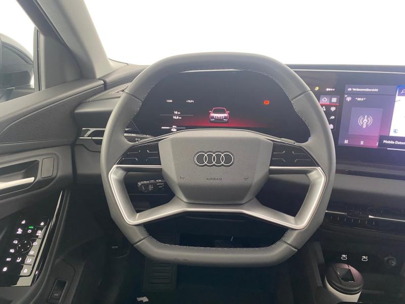 Audi Q6 e-tron quattro