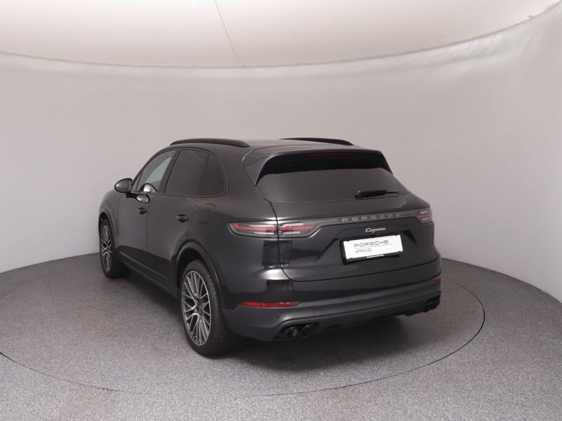 Porsche Cayenne E-Hybrid Platinum Edition