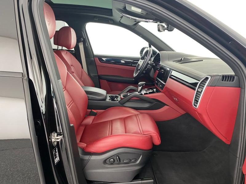 Porsche Cayenne E-Hybrid Platinum Edition