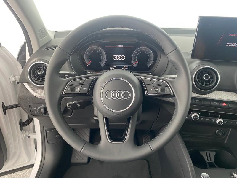Audi Q2 30 TFSI admired