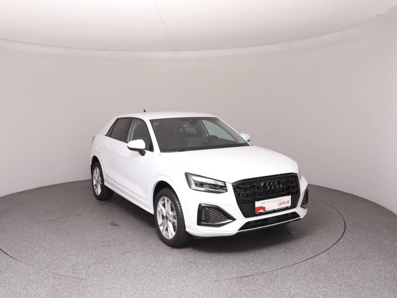 Audi Q2 30 TFSI admired