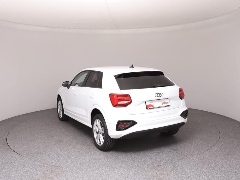 Audi Q2 30 TFSI admired
