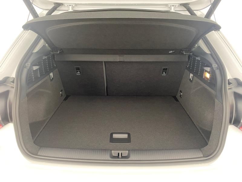 Audi Q2 30 TFSI admired