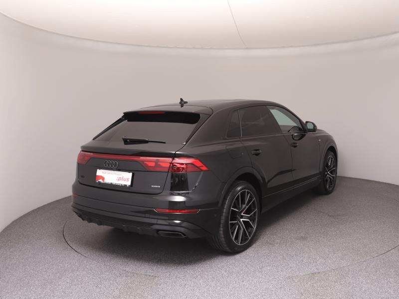 Audi Q8 TFSI e quattro 290 kW