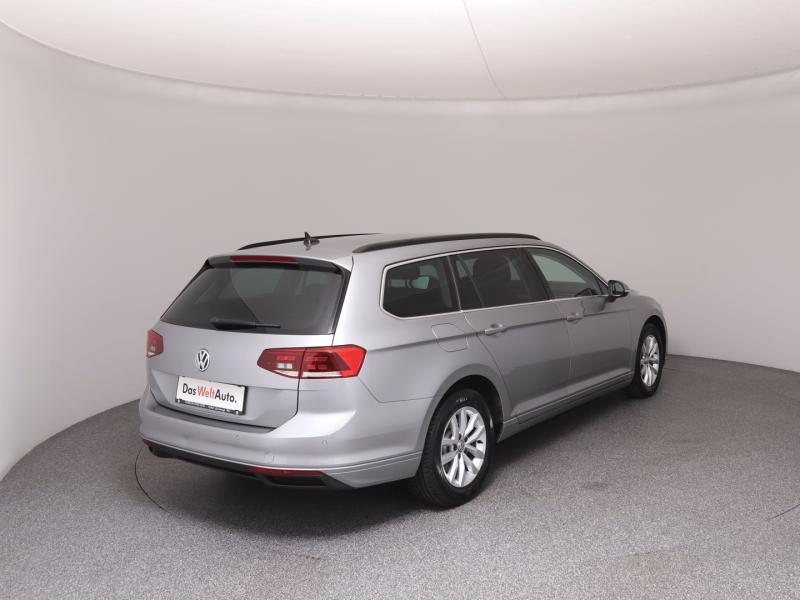 VW Passat Variant Business TDI SCR DSG