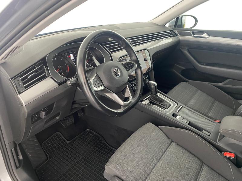 VW Passat Variant Business TDI SCR DSG