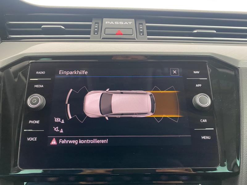 VW Passat Variant Business TDI SCR DSG