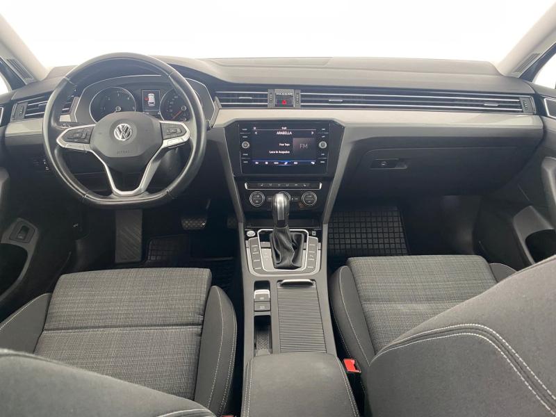 VW Passat Variant Business TDI SCR DSG