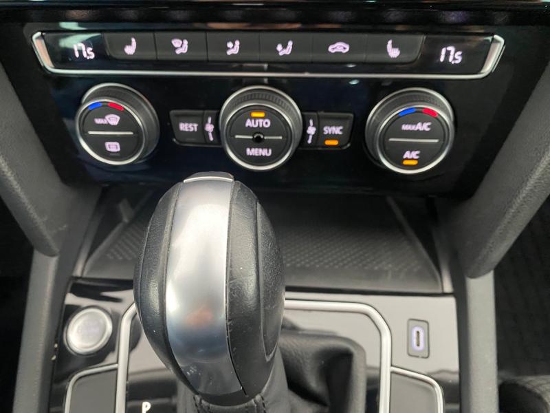 VW Passat Variant Business TDI SCR DSG