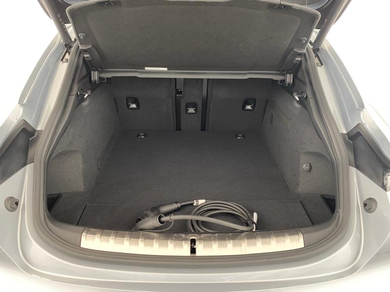 Porsche Taycan 4 Cross Turismo