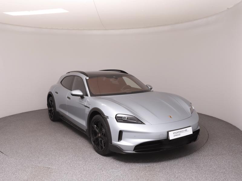 Porsche Taycan 4 Cross Turismo