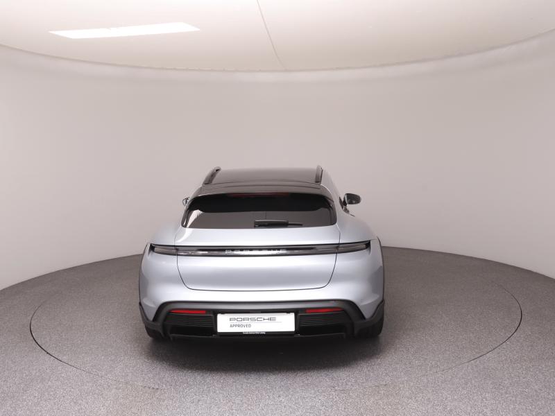 Porsche Taycan 4 Cross Turismo