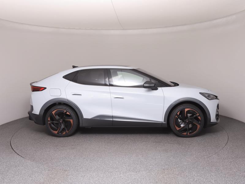 CUPRA Tavascan Adrenaline 210kW/286PS