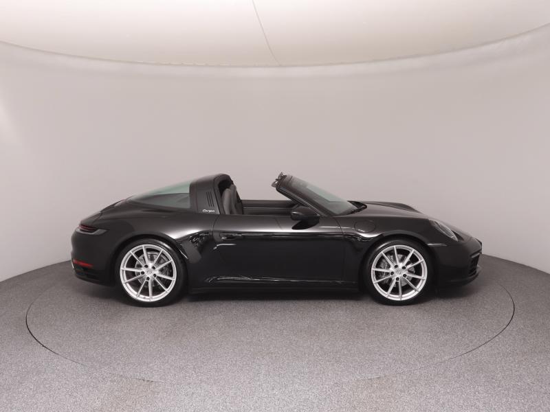 Porsche 911 Targa 4 I (992)