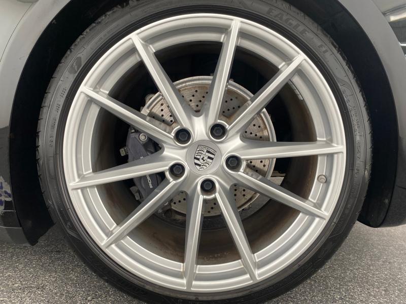 Porsche 911 Targa 4 I (992)