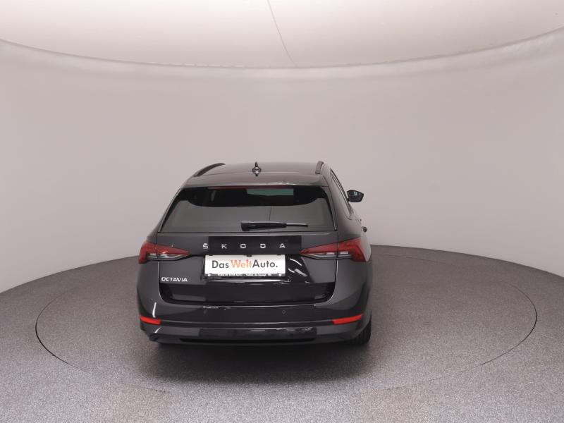 Škoda OCTAVIA Combi Ambition TDI DSG