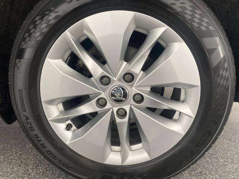 Škoda OCTAVIA Combi Ambition TDI DSG