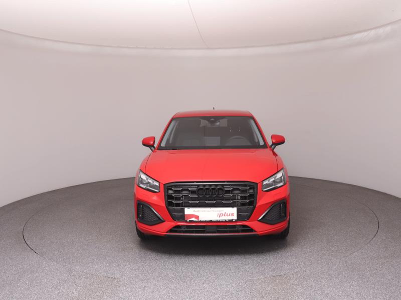 Audi Q2 30 TFSI admired