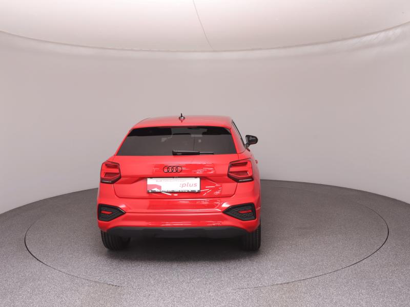 Audi Q2 30 TFSI admired