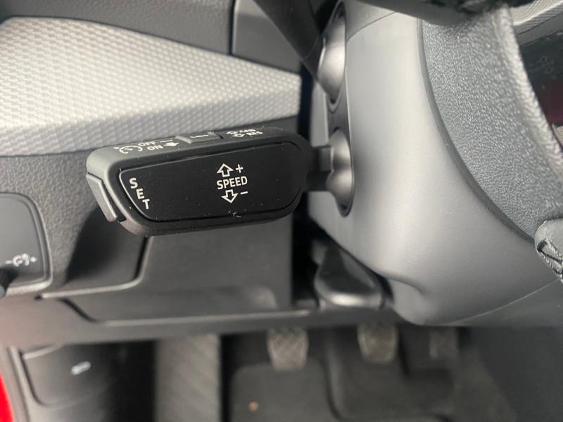 Audi Q2 30 TFSI admired