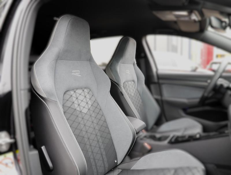 VW Golf Variant R-Line TDI DSG