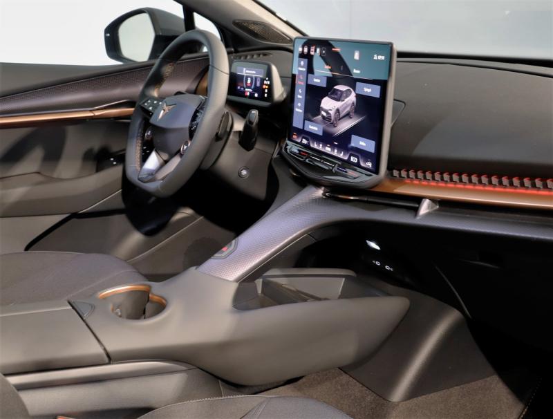 CUPRA Tavascan Alpha 210kW/286PS