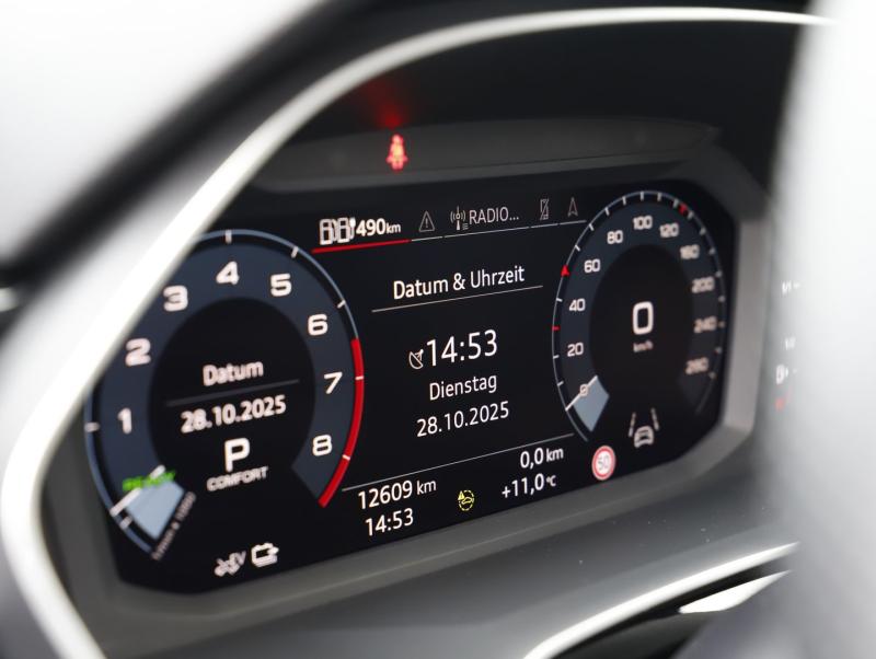 Audi Q3 Sportback e-tron 45 TFSI e S line ext