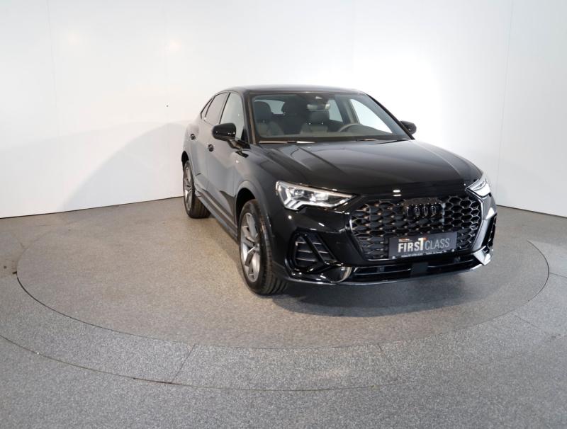 Audi Q3 Sportback e-tron 45 TFSI e S line ext