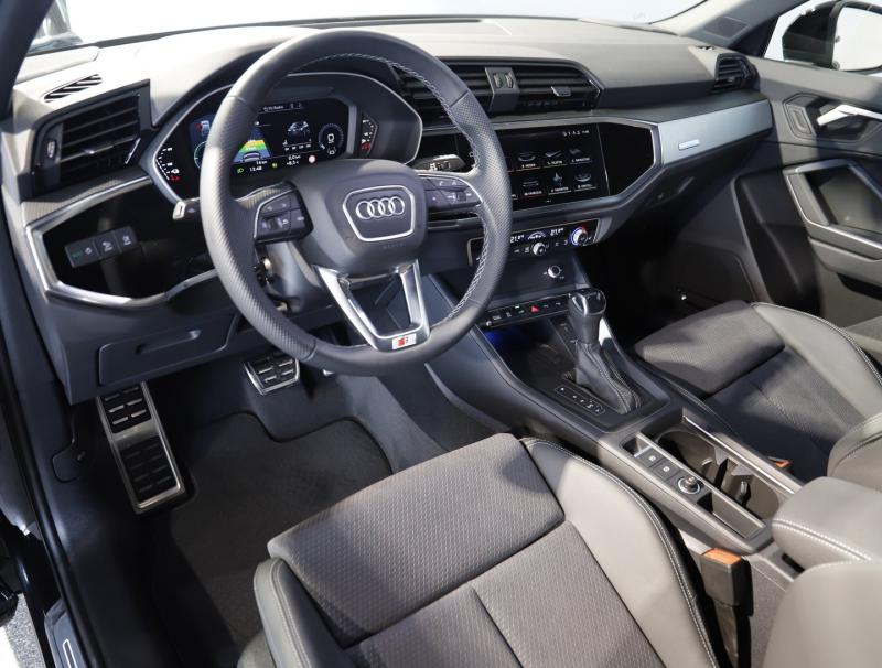 Audi Q3 Sportback e-tron 45 TFSI e S line ext