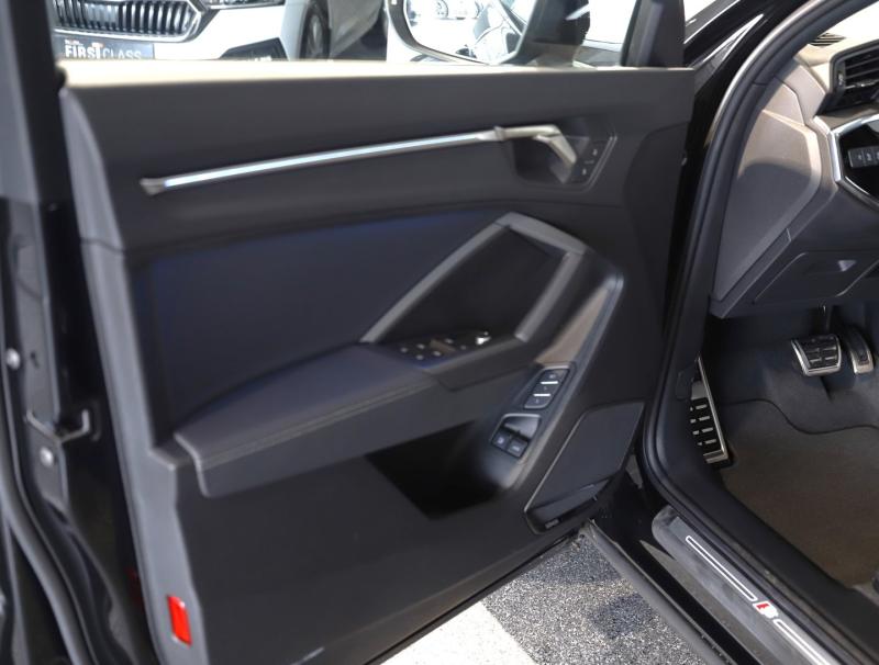 Audi Q3 Sportback e-tron 45 TFSI e S line ext