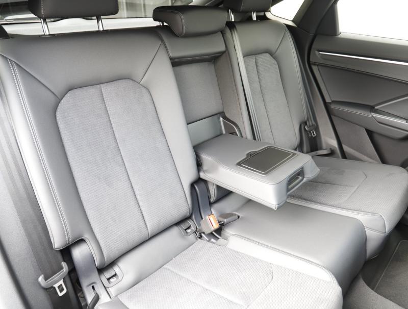 Audi Q3 Sportback e-tron 45 TFSI e S line ext