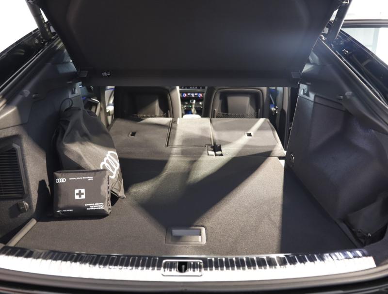 Audi Q3 Sportback e-tron 45 TFSI e S line ext