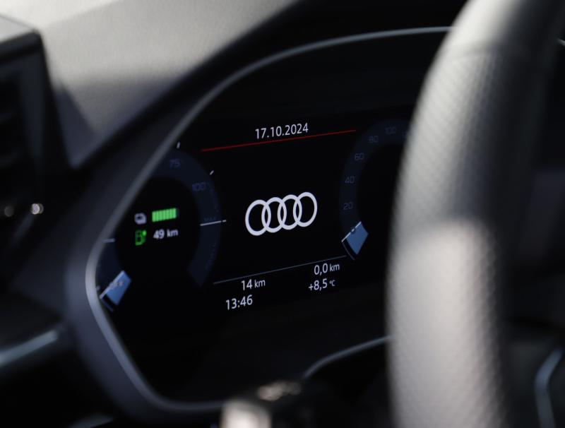Audi Q3 Sportback e-tron 45 TFSI e S line ext