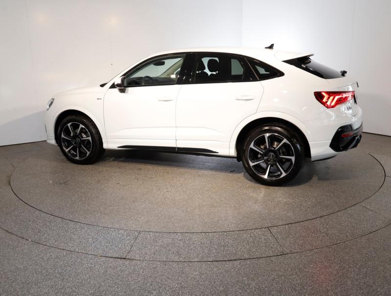 Audi Q3 Sportback 35 TFSI admired