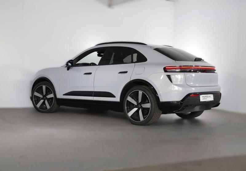 Porsche Macan Turbo