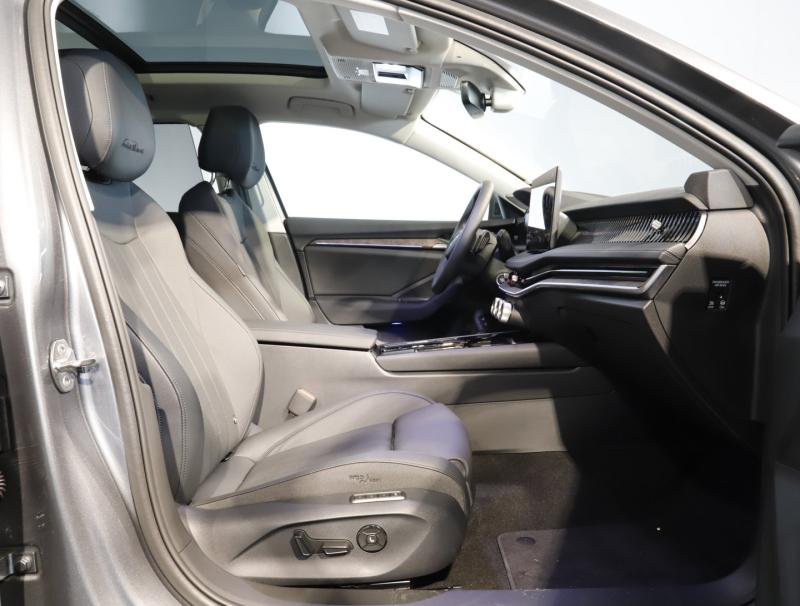 Škoda Superb Combi L&K iV TSI DSG