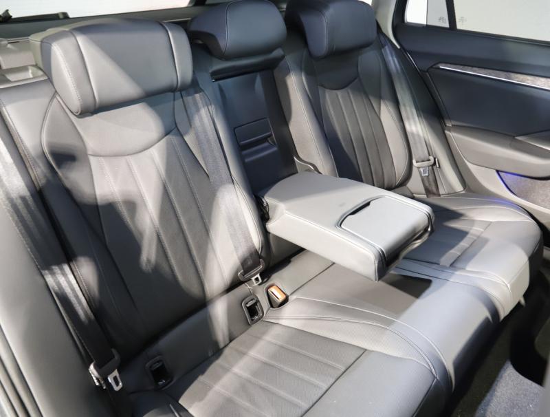 Škoda Superb Combi L&K iV TSI DSG