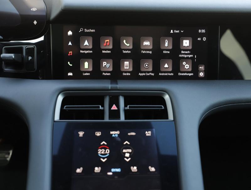 Porsche Taycan 4 Cross Turismo