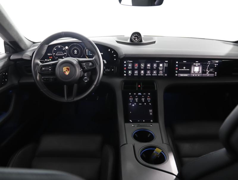 Porsche Taycan Turbo