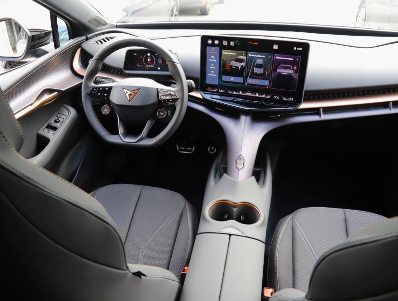 CUPRA Tavascan 210kW/286PS