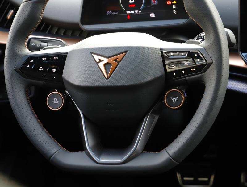 CUPRA Tavascan 210kW/286PS