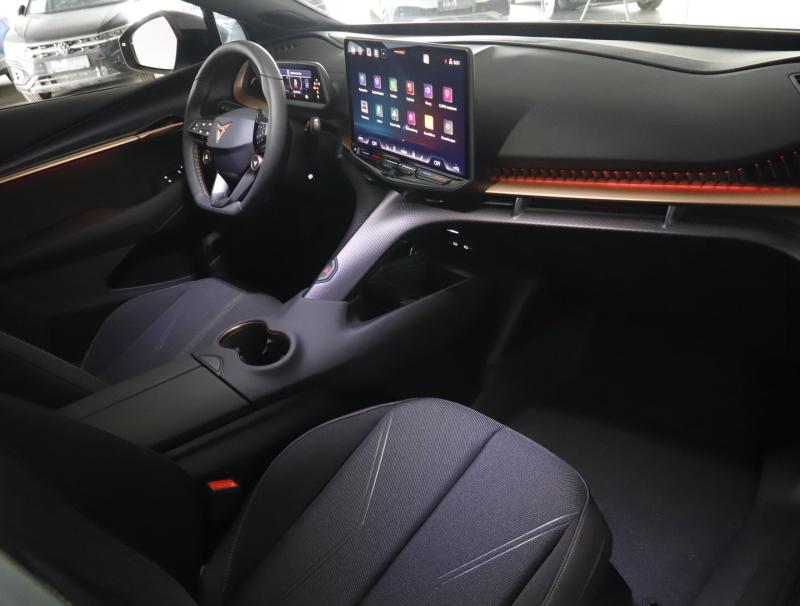 CUPRA Tavascan 210kW/286PS