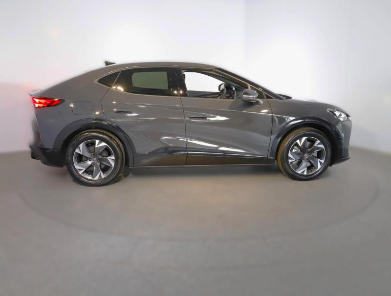 CUPRA Tavascan 210kW/286PS