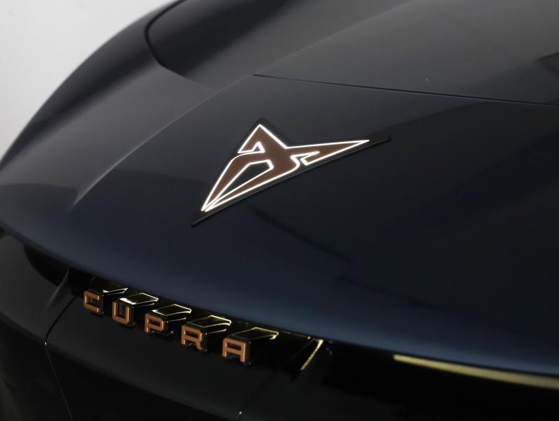 CUPRA Tavascan 210kW/286PS