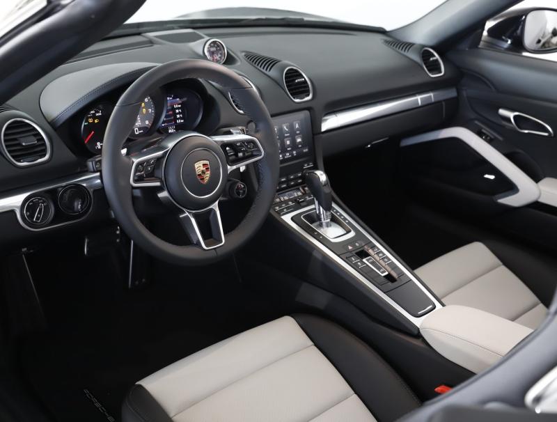 Porsche 718 Boxster S